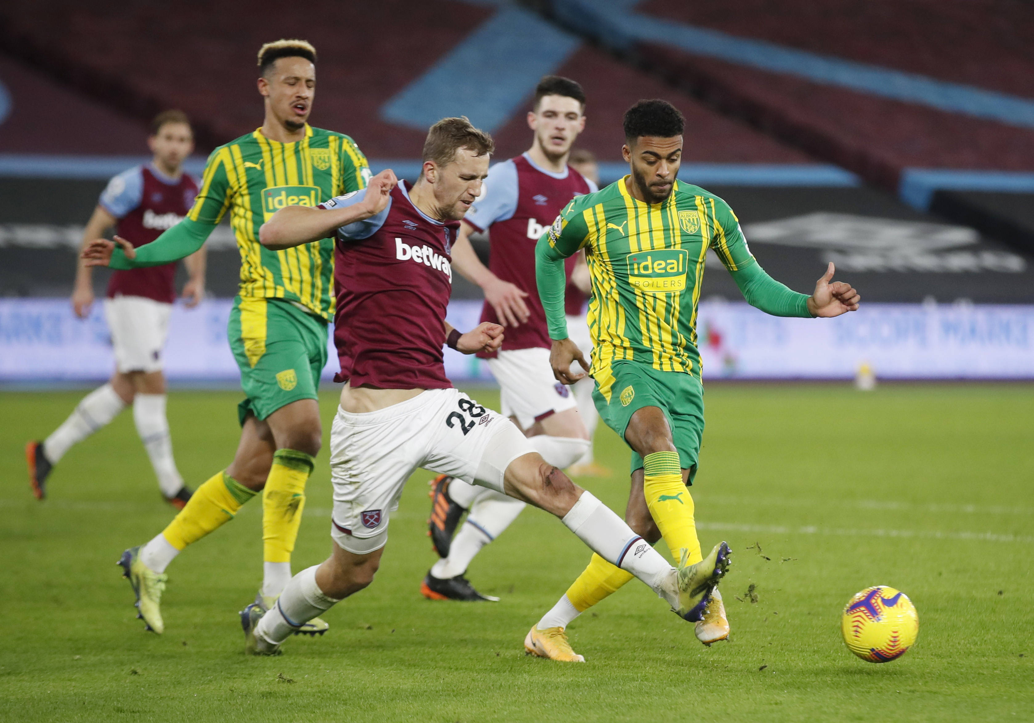 名列前茅 名列前茅